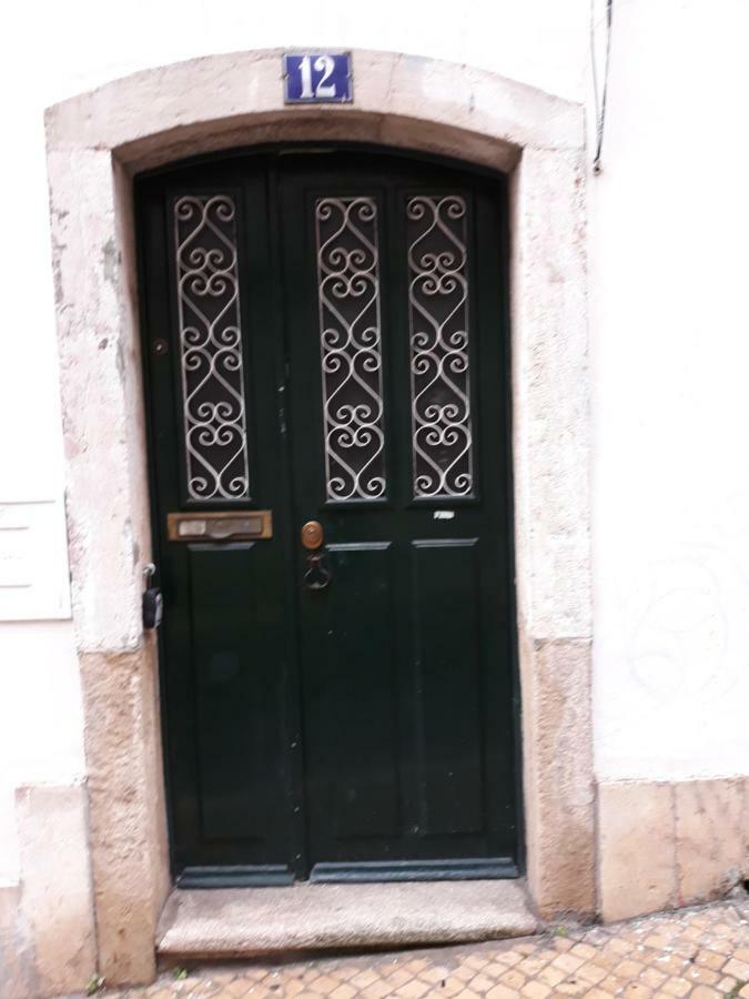 リスボンFlat In Historic Neighbourhoodアパートメント エクステリア 写真